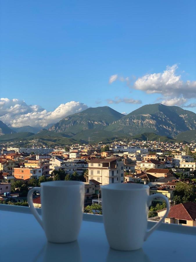 Luxury Rooftop 23 Bed & Breakfast Tiranë Eksteriør bilde